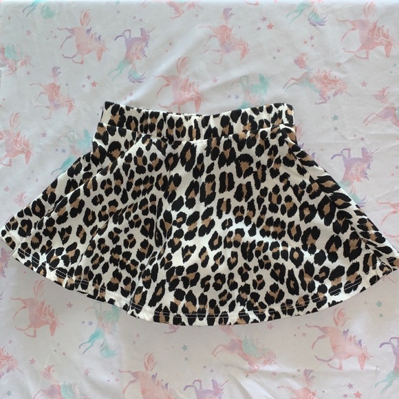 Outfit - Picture 4 of 6